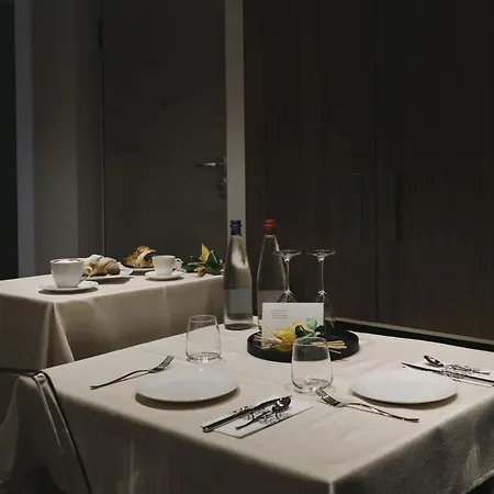 Domus Rosae 4* Potenza