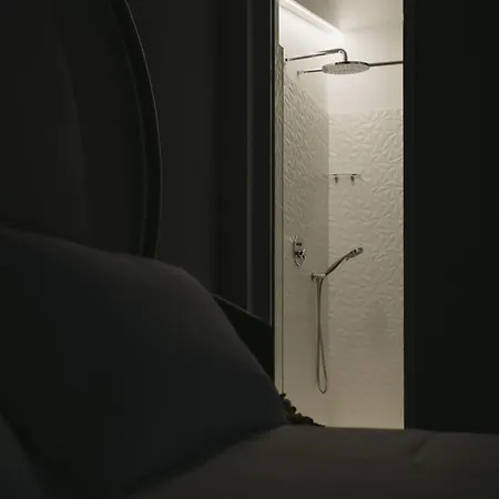 לינה וארוחת בוקר Domus Rosae פוטנצה