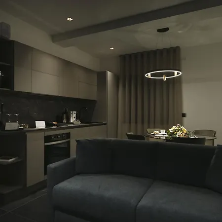 Domus Rosae 4*