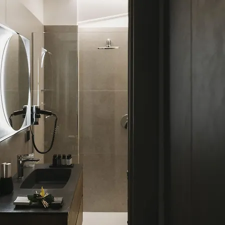 Domus Rosae 4* פוטנצה